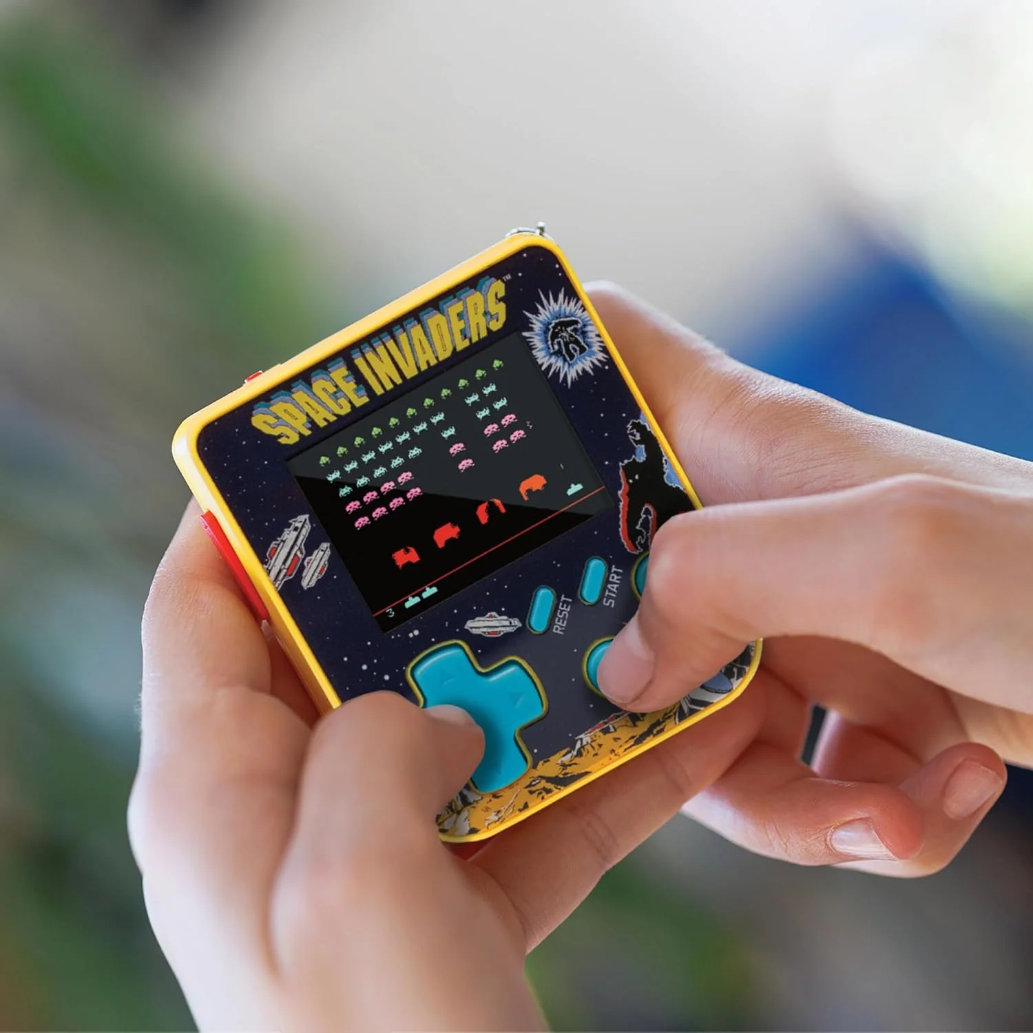 Super Micro – Space Invaders Keychain Gamer - Image 5
